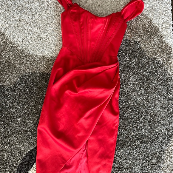 House of cb Loretta Off the Shoulder Satin Corset Dress - Picture 5 of 11